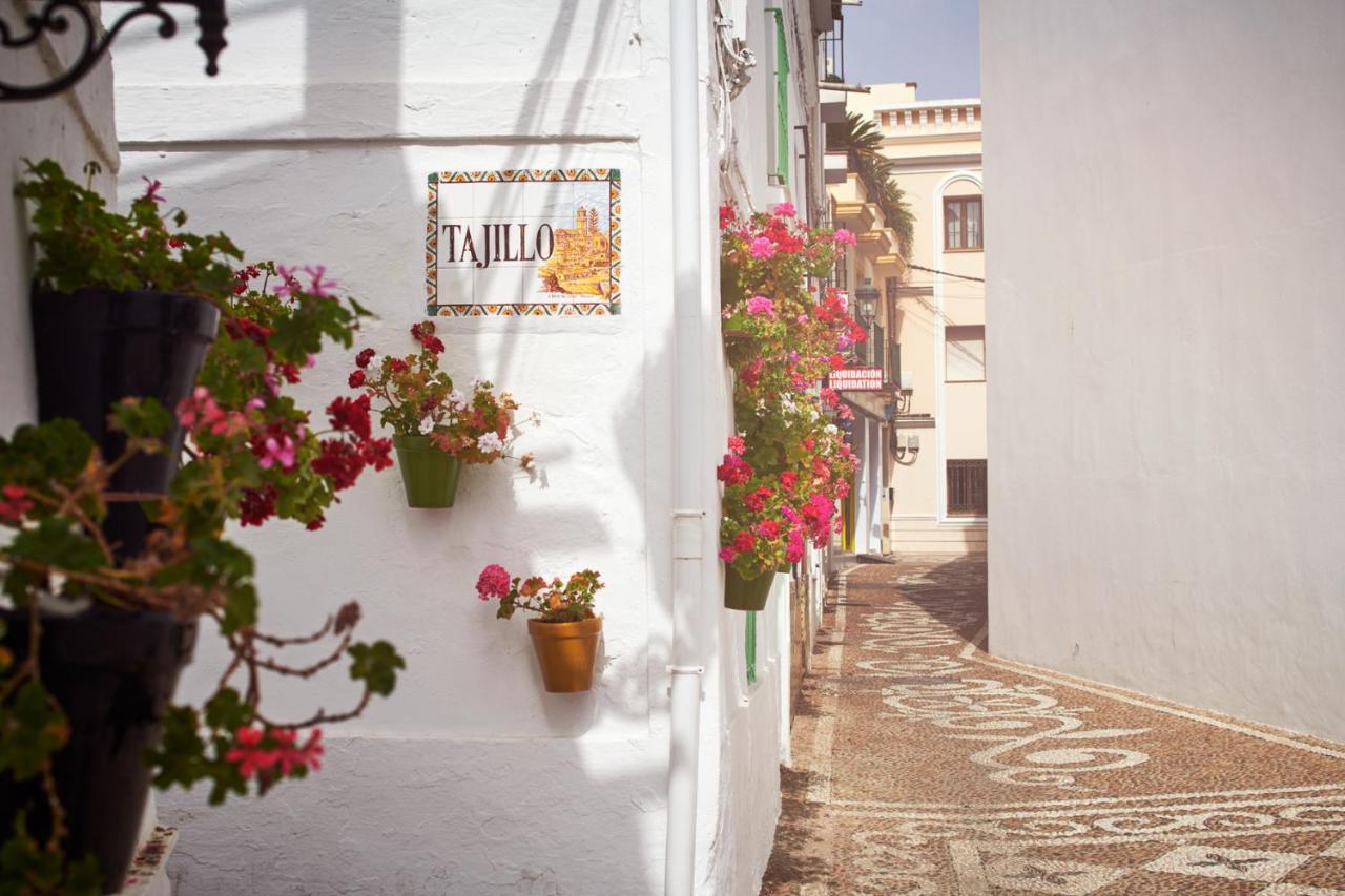 Appartamento Balcon De Europa Nerja Esterno foto